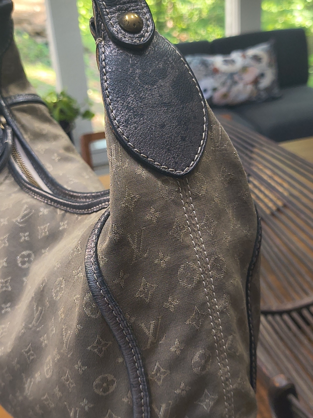 Louis Vuitton Denim Monogram Canvas Shoulder Bag - Picture 3 of 13